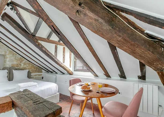 Apartament Sous Les Poutres A *